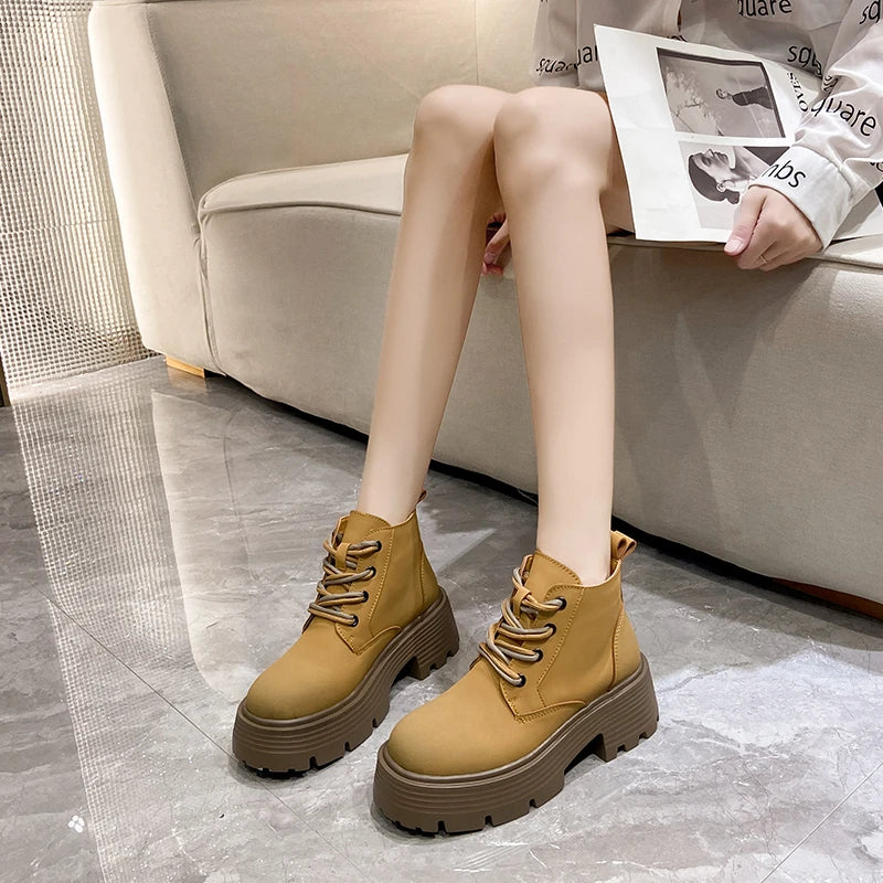 STREETFASH∞N Lace Up Women Boots