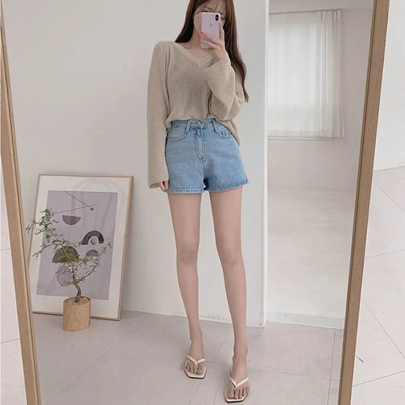 STREETFASH∞N Women Slender Short